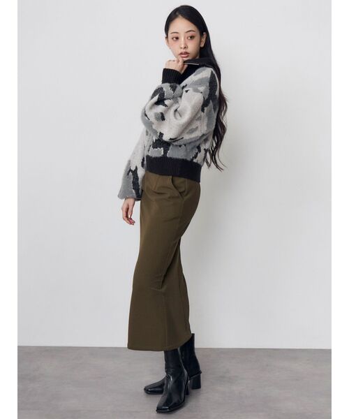 MURUA(ムルーア)の「【20th Anniversary Iconic Items】ベルテッドペンシルスリットスカート(スカート・レディース・カーキ/ボルドー/ブラック・1/2)」の8枚目の写真