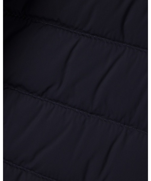 ARMANI EXCHANGE(アルマーニエクスチェンジ)の「【A|X アルマーニ エクスチェンジ】シャツカラー ダウンジャケット(ZOZO限定カラー含)(ダウンジャケット/コート・メンズ・ダークネイビー/ブラック・X-SMALL/X-LARGE/SMALL/MEDIUM/LARGE)」の10枚目の写真
