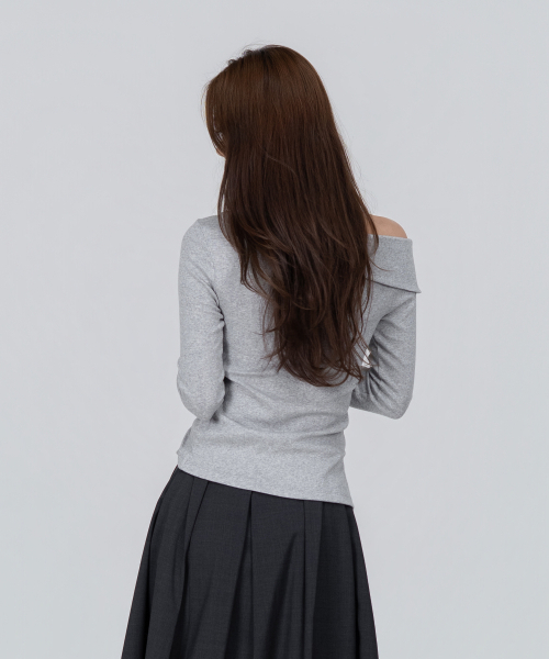 PHOS333(フォースサンサンサン)の「W One オフショルダー長袖(Tシャツ/カットソー・レディース・その他・FREE)」の3枚目の写真