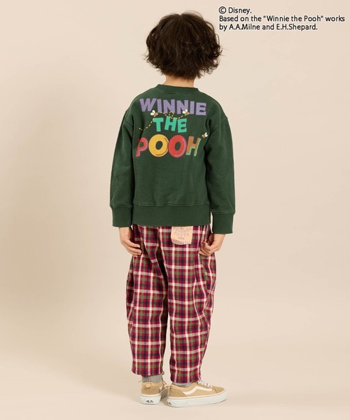 F.O.KIDS（エフオーキッズ）の「F.O.KIDS/エフオーキッズ ディズニーキャラクター Pooh 4色2柄トレーナー プーさん 子供服 通園 かわいい おでかけ カジュアル 2026秋冬 秋服 冬服（スウェット・キッズ・レッド/グリーン/アイボリー/キャメル・130/140/150/160）」の18枚目の写真