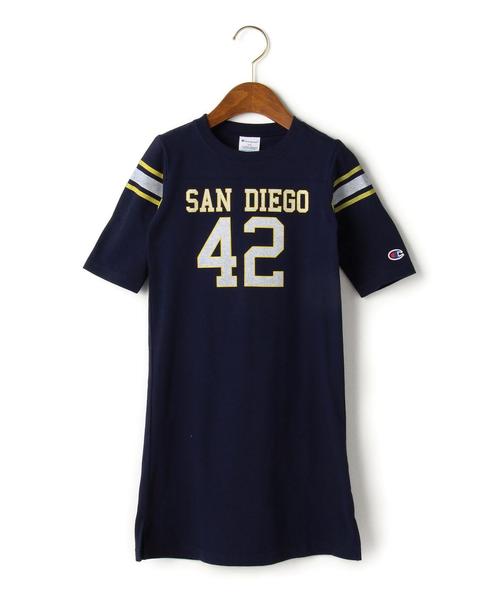 Champion(チャンピオン)の「別注 Champion(チャンピオン) 7分 プリント ワンピース◆(ワンピース・キッズ・ホワイト/ネイビー・110cm/120cm/100cm)」の1枚目の写真