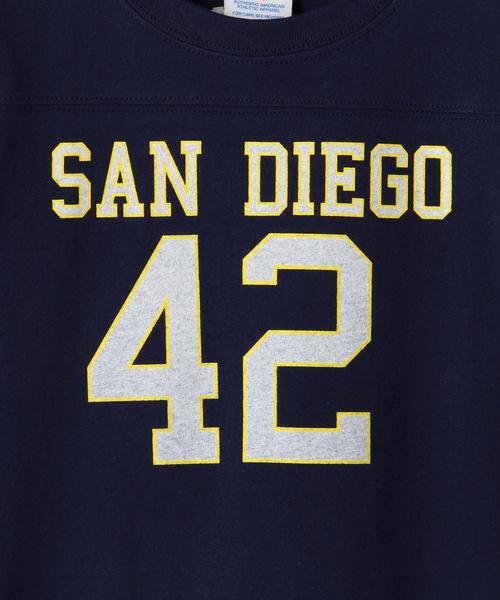 Champion(チャンピオン)の「別注 Champion(チャンピオン) 7分 プリント ワンピース◆(ワンピース・キッズ・ホワイト/ネイビー・110cm/120cm/100cm)」の4枚目の写真