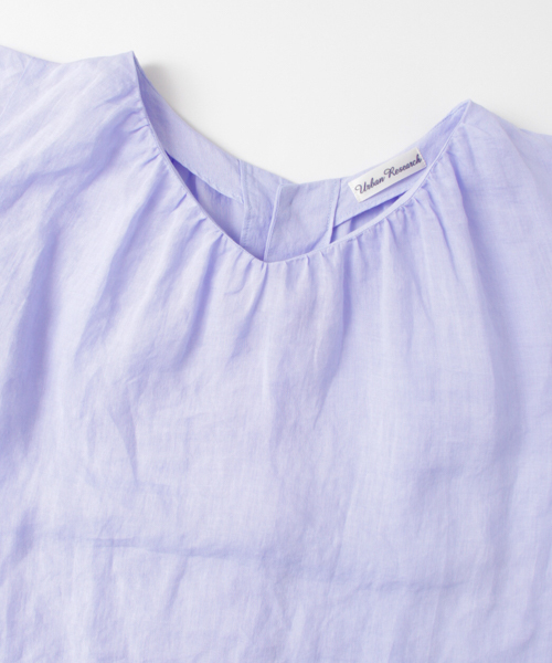 URBAN RESEARCH（アーバンリサーチ）の「UR ラミー袖フリルブラウス（シャツ/ブラウス・レディース・オフホワイト/サックスブルー/グリーン系その他・FREE）」の10枚目の写真