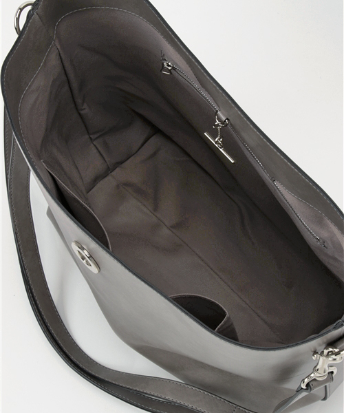 STUDIOUS（ステュディオス）の「STUDIOUS コンパクトリングバッグ（ショルダーバッグ・レディース・ブラック/グレー・FREE）」の11枚目の写真