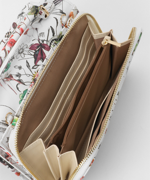 NATURAL BEAUTY BASIC（ナチュラルビューティーベーシック）の「 【VERY 7月号掲載】パーソナルマルチショルダーバッグ（ショルダーバッグ・レディース・ホワイト系その他/ベージュ/ブルー・ﾌﾘ-）」の12枚目の写真