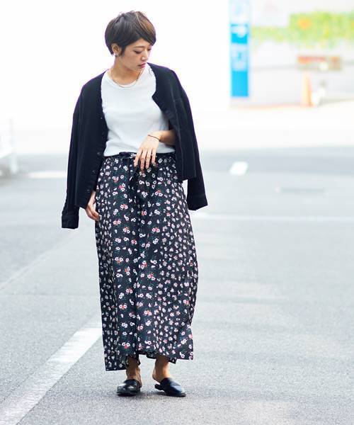 CIAOPANIC(チャオパニック)の「太畝コーデュロイシャツジャケット(シャツ/ブラウス・レディース・ブラック/ブラウン/アイボリー・FREE)」の4枚目の写真