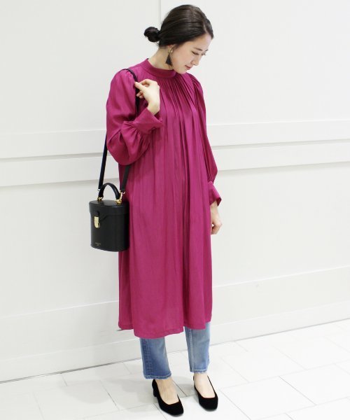 Iena イエナ の カラーサテンバックリボンワンピース ワンピース Wear