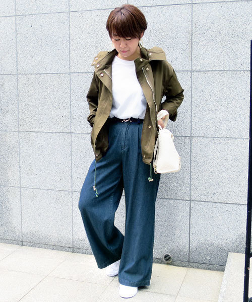 GeeRA(ジーラ)の「ゴムベルト付チノワイドパンツ(その他パンツ・レディース・ブルー系その他/ベージュ/カーキ/ブラック・SMALL/X-LARGE/XX-LARGE/LARGE/MEDIUM)」の8枚目の写真