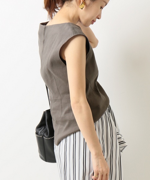 IENA（イエナ）の「アサ/VIS デザイントップス◆（シャツ/ブラウス・レディース・カーキ/ネイビー・FREE）」の19枚目の写真