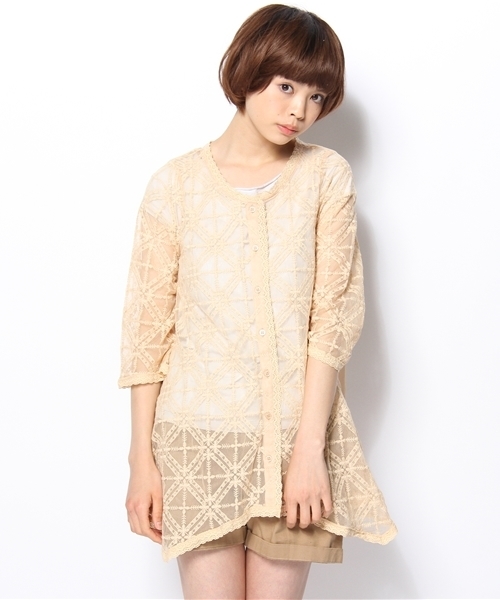 mystic(ミスティック)の「【mystic】 エンブロイダリーチュールガウン(シャツ/ブラウス・レディース・アイボリー/ベージュ/ライム・フリ-)」の9枚目の写真