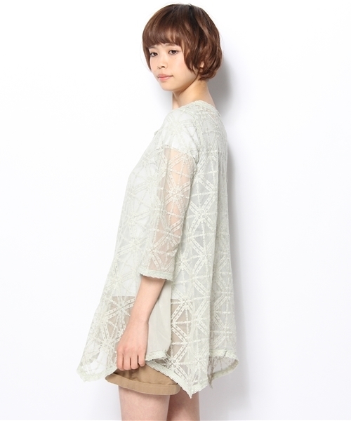 mystic(ミスティック)の「【mystic】 エンブロイダリーチュールガウン(シャツ/ブラウス・レディース・アイボリー/ベージュ/ライム・フリ-)」の13枚目の写真