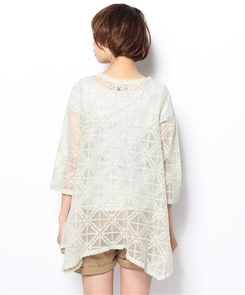 mystic(ミスティック)の「【mystic】 エンブロイダリーチュールガウン(シャツ/ブラウス・レディース・アイボリー/ベージュ/ライム・フリ-)」の4枚目の写真