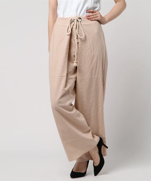Re:EDIT（リエディ）の「ロープベルトリネンブレンドワイドパンツ（その他パンツ・レディース・ブラック/ベージュ/レッド/オレンジ/ブルー/ライトベージュ・MEDIUM/LARGE）」の4枚目の写真