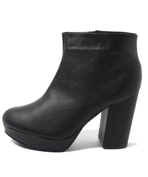 WEGO（ウィゴー）の「WEGO/チャンキーショートブーツ（ブーツ・レディース・ブラック/グレー・23.5/24.5）」の3枚目の写真