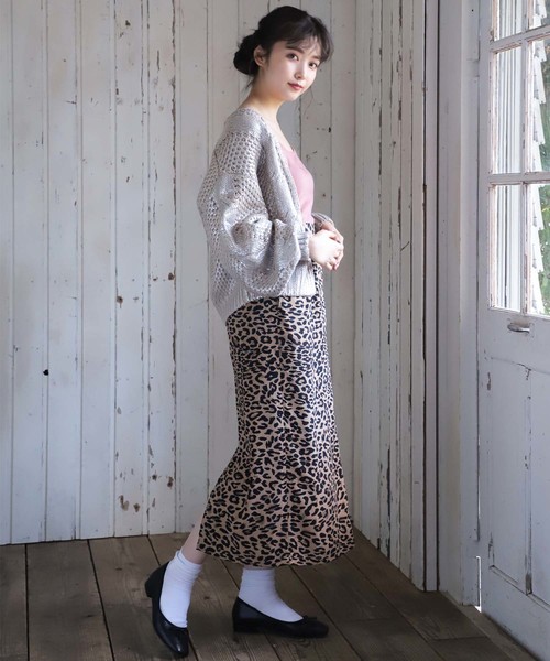 one after another NICE CLAUP(ワンアフターアナザーナイスクラップ)の「タイトミディスカート(スカート・レディース・アイボリー/グリーン系その他/マスタード/レオパード・FREE)」の6枚目の写真