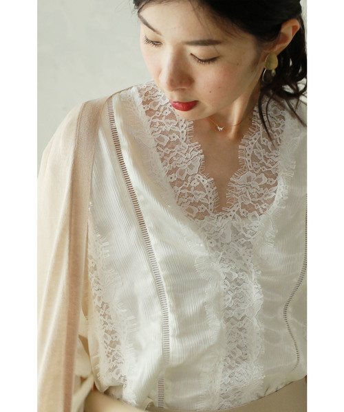 cawaii(カワイイ)の「美しいレースのエレガントブラウストップス(シャツ/ブラウス・レディース・ホワイト/ブラック・FREE)」の16枚目の写真