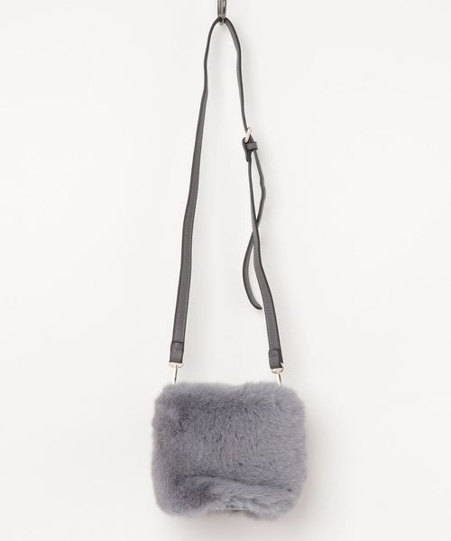LUGG NAGG(ラグナグ)の「【Jewelobe/ ジュエローブ】フェイクファー 巾着 バケツバッグ(ハンドバッグ・レディース・レッド/ピンク/イエロー/ブルー・FREE)」の6枚目の写真