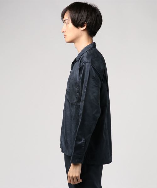 Right-on（ライトオン）の「スウェードオープンカラー（シャツ/ブラウス・メンズ・ベージュ/ネイビー/キャメル・MEDIUM/LARGE）」の5枚目の写真