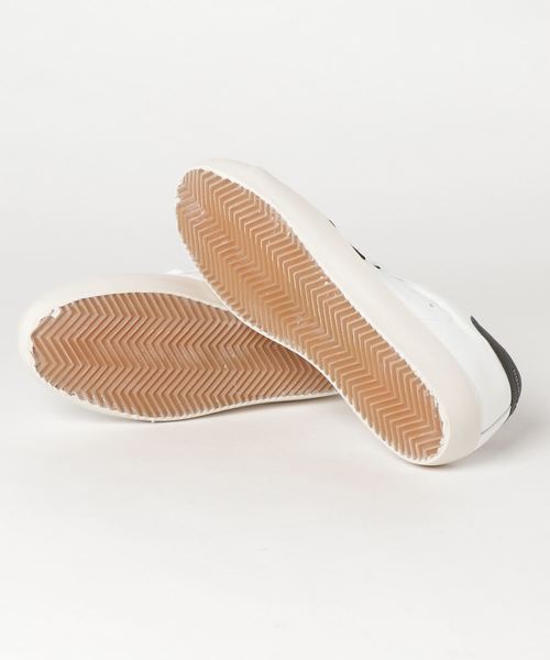 GOLDEN GOOSE（ゴールデングース）の「GOLDEN GOOSE DELUXE BRAND / "SUPERSTAR" レザースニーカー（スニーカー・メンズ・ホワイト・43/40/42/41）」の3枚目の写真