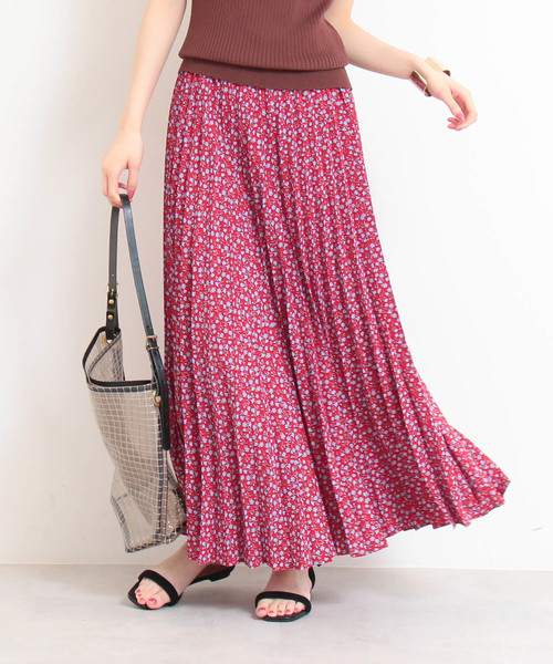 N.(N. Natural Beauty Basic)(エヌエヌナチュラルビューティーベーシック)の「レトロフラワープリーツスカート(スカート・レディース・ブラック系その他/ダークネイビー/レッド系その他・MEDIUM)」の3枚目の写真