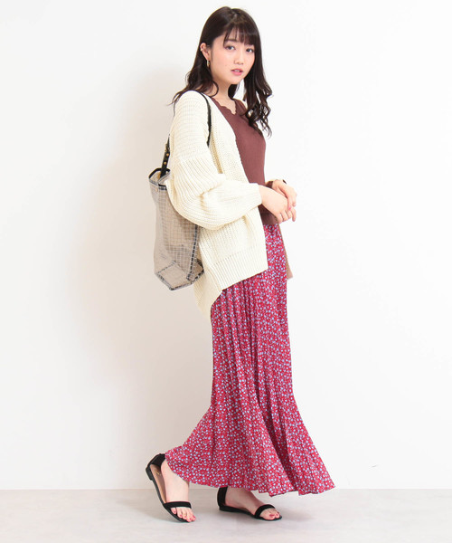 N.(N. Natural Beauty Basic)(エヌエヌナチュラルビューティーベーシック)の「レトロフラワープリーツスカート(スカート・レディース・ブラック系その他/ダークネイビー/レッド系その他・MEDIUM)」の17枚目の写真
