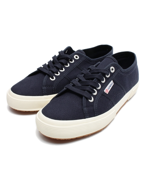 SUPERGA(スペルガ)の「SUPERGA: 『2750 COTU CLASSIC』キャンバススニーカー(スニーカー・メンズ・オフホワイト/ブラック/ブルー/ネイビー/カーキ/イエロー・42/41/43/40/44)」の4枚目の写真