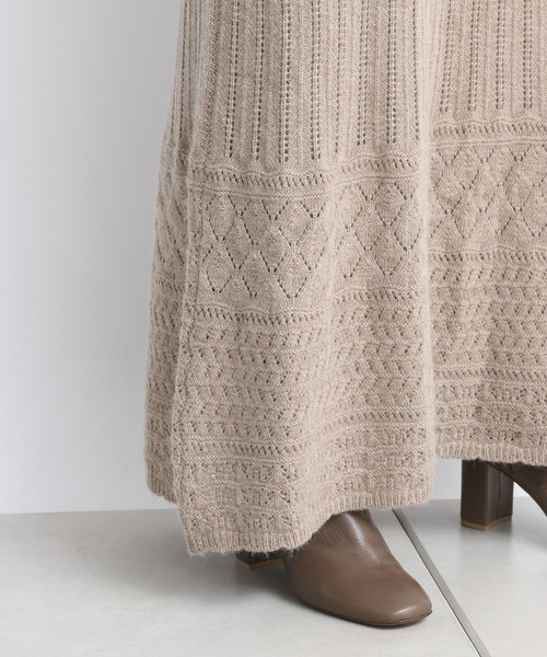 DouDou(ドゥドゥ)の「ニットアップ透かしジャガードスカート(スカート・レディース・グリーン/ベージュ・FREE)」の5枚目の写真