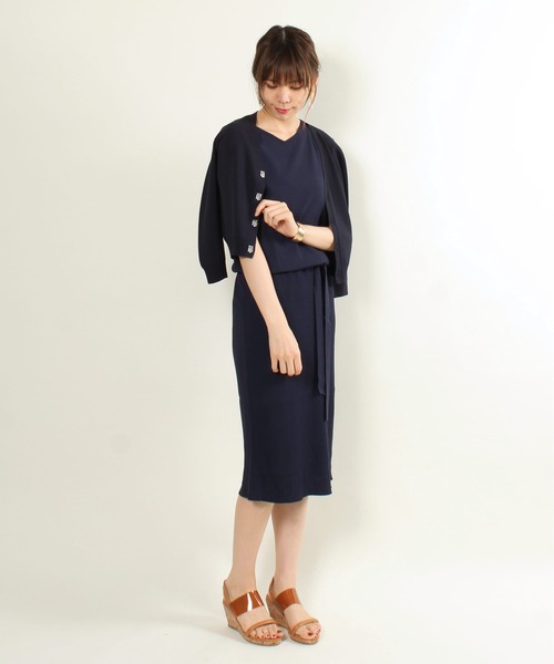 12Twelve Agenda（トゥエルブ　アジェンダ）の「Ｖネックビジュー釦７分袖ニットカーディガン（カーディガン/ボレロ・レディース・ブラック/ラベンダー/ネイビー/オフホワイト・M）」の12枚目の写真