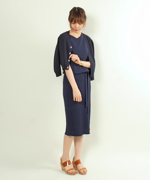 12Twelve Agenda（トゥエルブ　アジェンダ）の「Ｖネックビジュー釦７分袖ニットカーディガン（カーディガン/ボレロ・レディース・ブラック/ラベンダー/ネイビー/オフホワイト・M）」の17枚目の写真