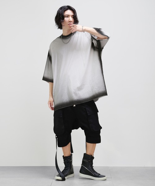 minsobi(ミンソビ)の「グラデーションスプレーBig T(Tシャツ/カットソー・メンズ・ホワイト/ブラック・FREE)」の19枚目の写真