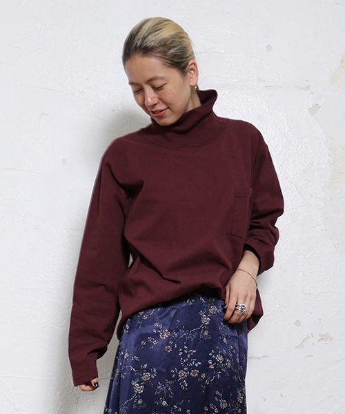 Goodwear(Since1983)（グッドウェア）の「【MADE IN USA】L/S TURTLE NECK POCKET TEE / ロングスリーブ タートルネックポケットT（Tシャツ/カットソー・メンズ・ベージュ系その他/ボルドー/ホワイト/カーキブラウン/ナチュラル/ネイビー/ブラック/グリーン系その他/オリーブ/ブラック系その他/ブラウン系その他/ダークブラウン/ダークネイビー/オレンジ系その他2/杢グレー/マスタード/チャコールグレー/ブラウン/グリーン系その他2/ダークパープル・MEDIUM/SMALL/X-LARGE/LARGE）」の19枚目の写真