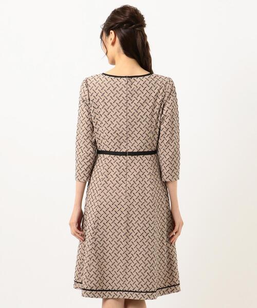TOCCA(トッカ)の「【洗える!】NASTRINO ドレス(ワンピース・レディース・ベージュ系7/ネイビー系7・6/4/0/2)」の6枚目の写真
