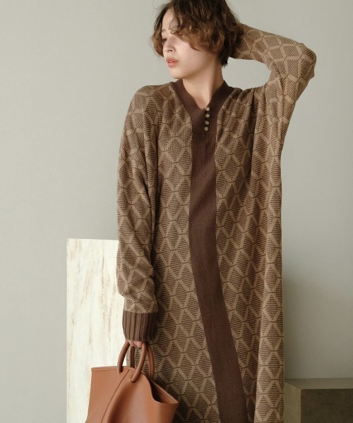 Bab（バブ）の「【WEB限定】ジャガードニットカフタンワンピース（ワンピース・レディース・ブラウン/ライトグリーン/ベージュ/モカ・FREE）」の17枚目の写真