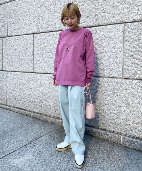 STUNNING LURE(スタニングルアー)の「フェードダイロングT(Tシャツ/カットソー・レディース・ライトグレー/オフホワイト/ライトパープル/スモークピンク・SMALL/MEDIUM)」の5枚目の写真