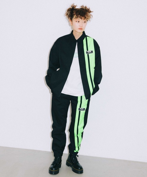 【美品】X-girl × Romy PIT CREW PANTS X-girl（エックスガール）の「【WEB限定】X-girl × Romy PIT