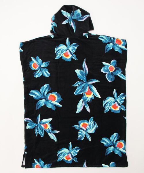 QUIKSILVER THE MOUNTAIN & THE WAVE バスタオル QUIKSILVER THE MOUNTAIN & THE WAVE バスタオル - メルカリ