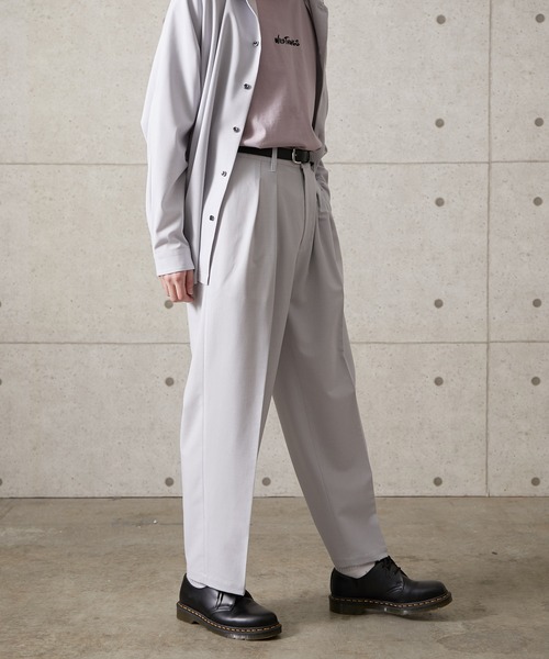 JUNRED(ジュンレッド)の「【セットアップ対応】エアリーストレッチワイド(スラックス・メンズ・ライトグレー/ダークブラウン/ブルー・S/M/L)」の15枚目の写真