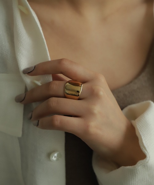 PAS TIERRA(パティエラ)の「-Lien- ワイドフリーリング(リング・レディース・シルバー/イエローゴールド・#13/#15/#11)」の10枚目の写真