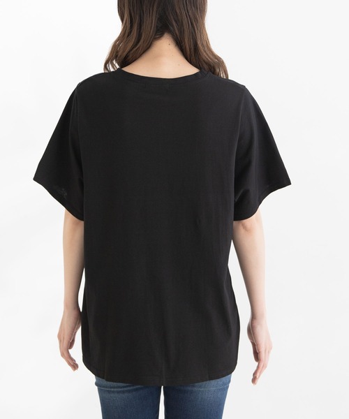 Newlyme(ニューリーミー)の「フロントツイストカットトップス(Tシャツ/カットソー・レディース・ホワイト/ブラック・FREE)」の8枚目の写真