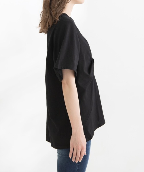 Newlyme(ニューリーミー)の「フロントツイストカットトップス(Tシャツ/カットソー・レディース・ホワイト/ブラック・FREE)」の9枚目の写真