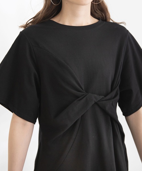 Newlyme(ニューリーミー)の「フロントツイストカットトップス(Tシャツ/カットソー・レディース・ホワイト/ブラック・FREE)」の10枚目の写真