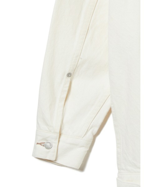 AMERICAN RAG CIE（アメリカンラグシー）の「ノーカラーデニムジャケット（ノーカラージャケット・レディース・オフホワイト/モカ・38/36）」の16枚目の写真