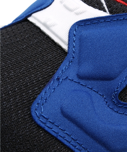 Reebok（リーボック）の「ユニセックス リーボック ポンプ トリコロール INSTA PUMP FURY M40934（スニーカー・レディース・ブルー・27.5cm/23.5cm/23cm/27cm/28.5cm/26.5cm/24.5cm/24cm/28cm/26cm）」の6枚目の写真