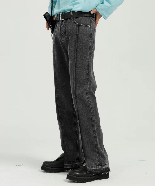 Mimma/Mimaa（ミマ）の「【Mimma/Mimaa】裾スリットデニム（デニムパンツ・メンズ・ブラック/ブルー・FREE）」の6枚目の写真