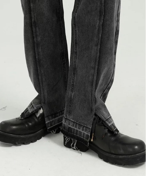 Mimma/Mimaa（ミマ）の「【Mimma/Mimaa】裾スリットデニム（デニムパンツ・メンズ・ブラック/ブルー・FREE）」の9枚目の写真