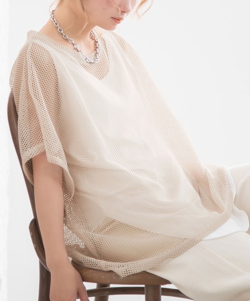 Newlyme(ニューリーミー)の「インナー付メッシュシアートップス(Tシャツ/カットソー・レディース・ブラック/ベージュ/オレンジ・MEDIUM/LARGE)」の3枚目の写真