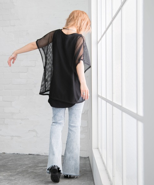 Newlyme(ニューリーミー)の「インナー付メッシュシアートップス(Tシャツ/カットソー・レディース・ブラック/ベージュ/オレンジ・MEDIUM/LARGE)」の9枚目の写真