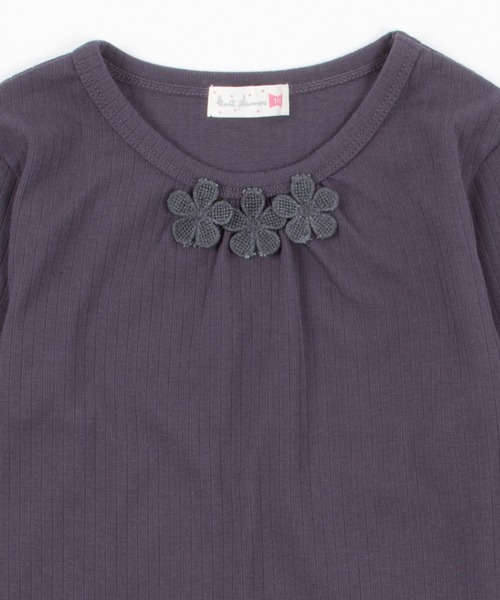 KP（ケーピー）の「テレコ起毛長袖Tシャツ(100-130cm)（Tシャツ/カットソー・キッズ・チャコールグレー/オフホワイト/ピンク・110cm/100cm/120cm/130cm）」の4枚目の写真