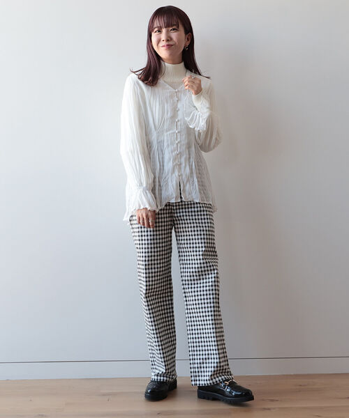 BeAMS DOT(ビームスドット)の「BeAMS DOT / Vネック ワッシャーブラウス(シャツ/ブラウス・レディース・オフホワイト/ブルー・FREE)」の8枚目の写真