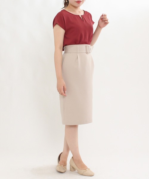 TRUDEA（トルディア）の「とろみ金具使いブラウス（シャツ/ブラウス・レディース・ベージュ/ブラック/カーキ/ワイン・MEDIUM/SMALL/LARGE）」の14枚目の写真